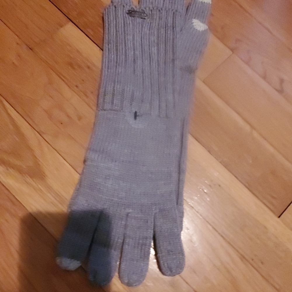 Calvin Klein gloves